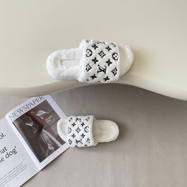 New Collection Fashion Shoes L3399