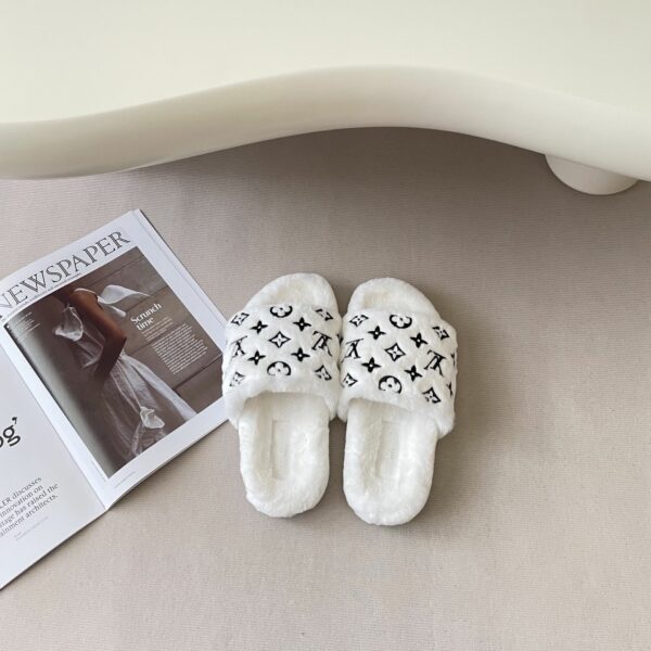 New Collection Fashion Shoes L3399