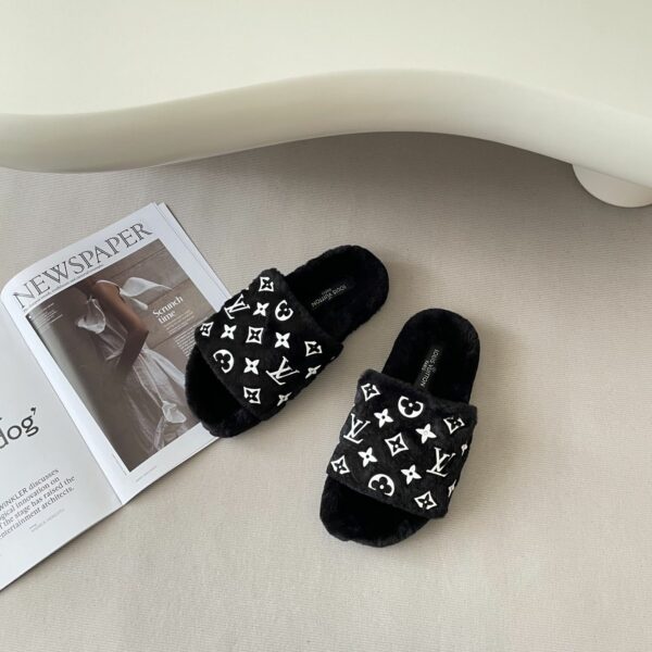 New Collection Fashion Shoes L3399