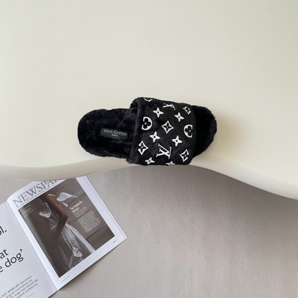 New Collection Fashion Shoes L3399