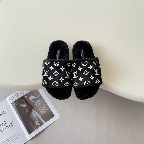 New Collection Fashion Shoes L3399