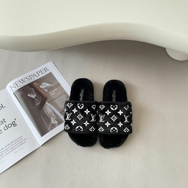 New Collection Fashion Shoes L3399