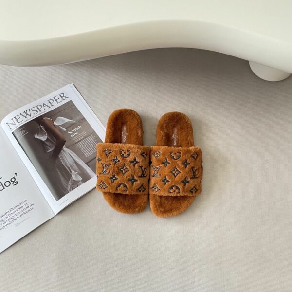 New Collection Fashion Shoes L3399