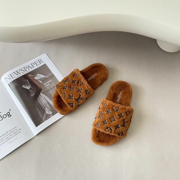New Collection Fashion Shoes L3399