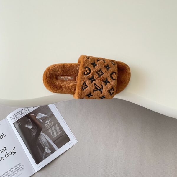 New Collection Fashion Shoes L3399