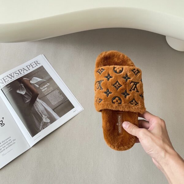 New Collection Fashion Shoes L3399