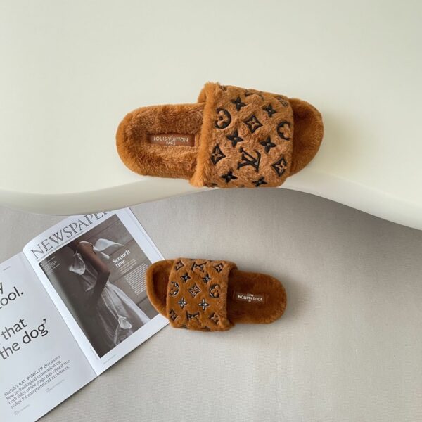 New Collection Fashion Shoes L3399