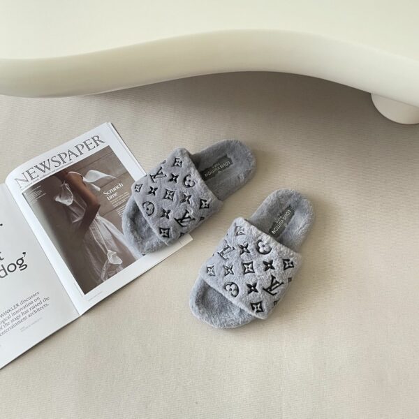 New Collection Fashion Shoes L3399