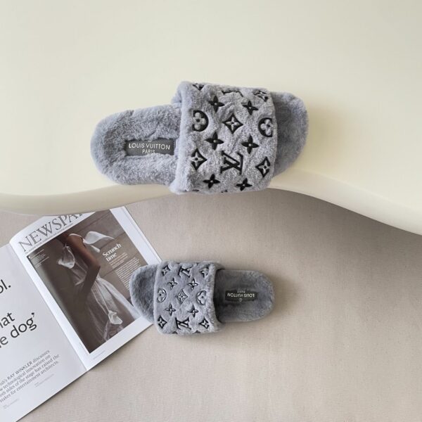 New Collection Fashion Shoes L3399