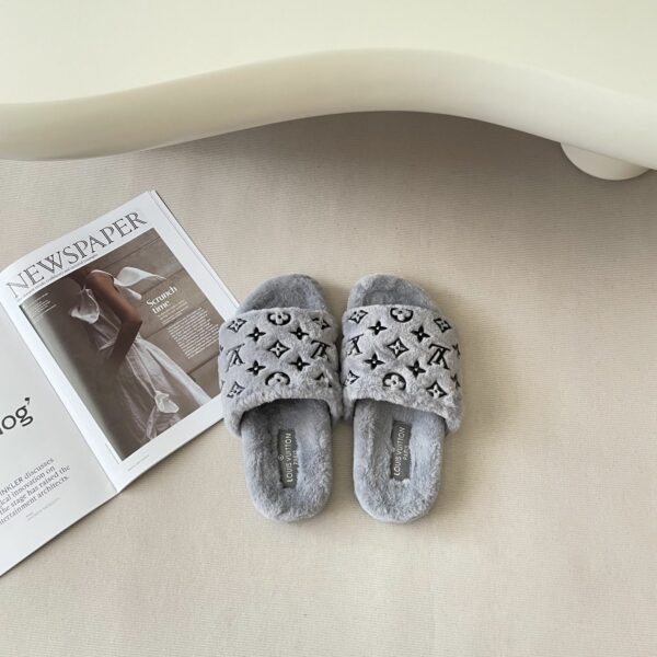 New Collection Fashion Shoes L3399