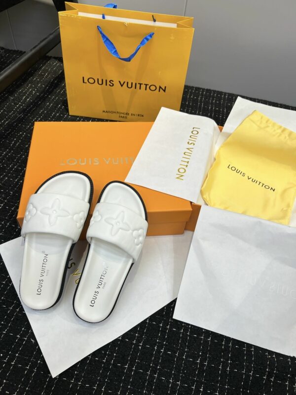 New Collection Fashion Shoes L3388