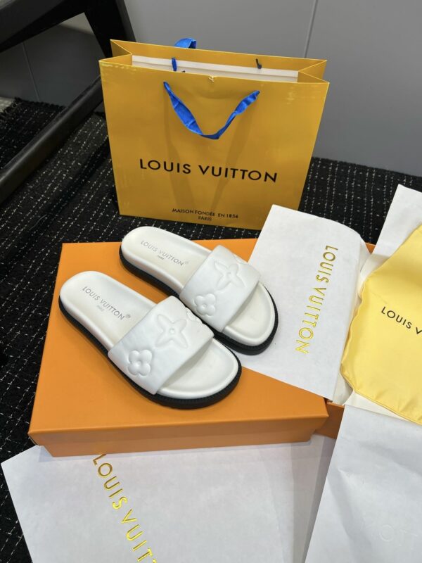 New Collection Fashion Shoes L3388