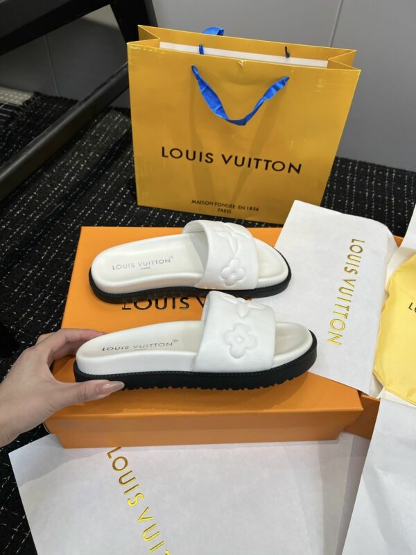 New Collection Fashion Shoes L3388