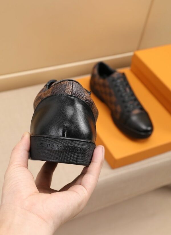 New Collection Fashion Shoes L3384