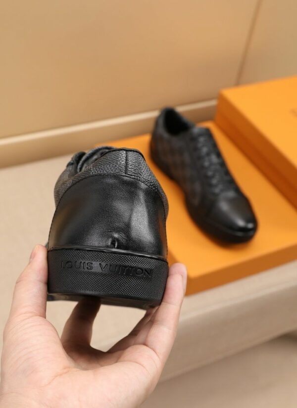 New Collection Fashion Shoes L3384