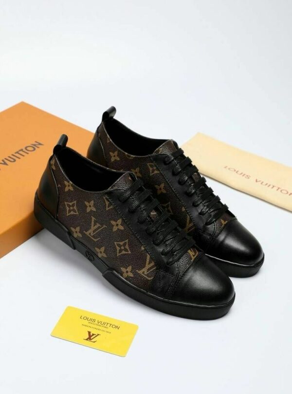 New Collection Fashion Shoes L3382