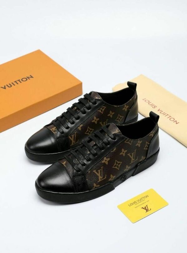 New Collection Fashion Shoes L3382
