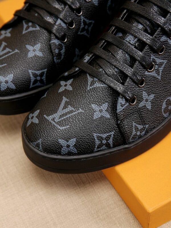 New Collection Fashion Shoes L3380