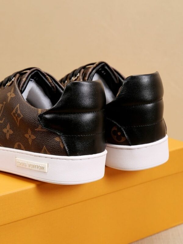 New Collection Fashion Shoes L3380
