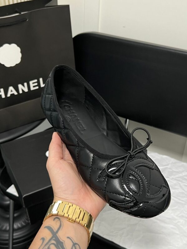 New Collection Fashion Shoes C3299