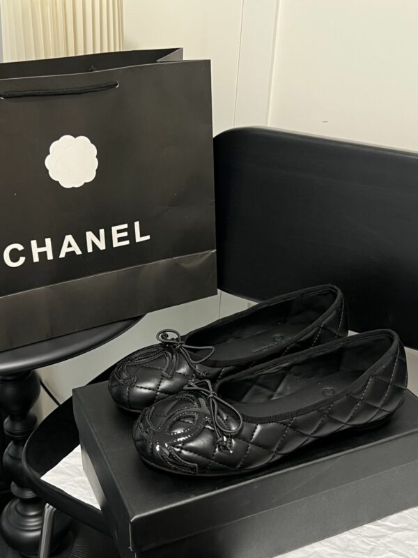 New Collection Fashion Shoes C3299