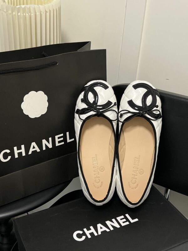 New Collection Fashion Shoes C3299