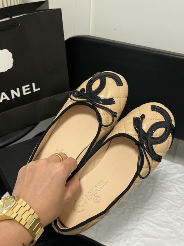 New Collection Fashion Shoes C3299