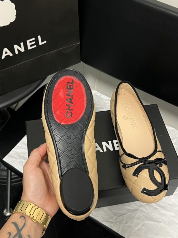 New Collection Fashion Shoes C3299