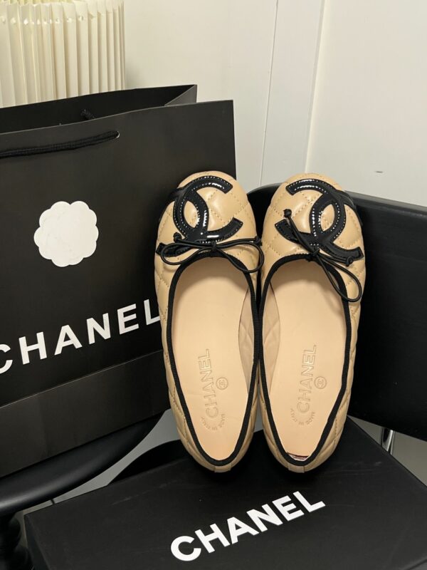 New Collection Fashion Shoes C3299