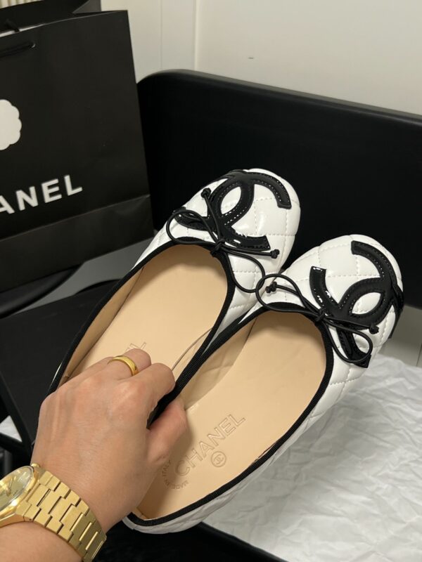 New Collection Fashion Shoes C3299