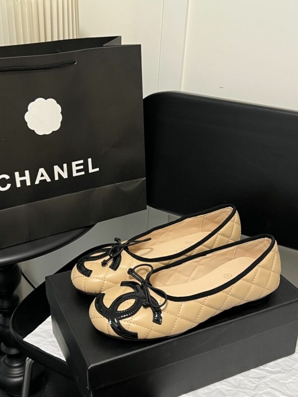 New Collection Fashion Shoes C3299