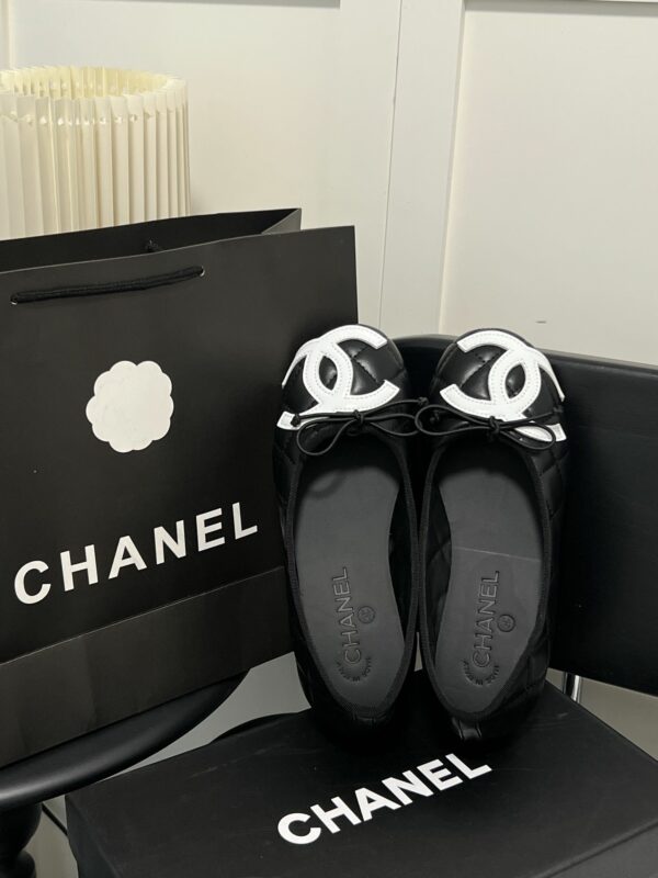 New Collection Fashion Shoes C3299