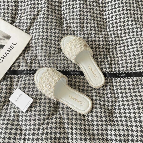 New Collection Fashion Shoes C3298