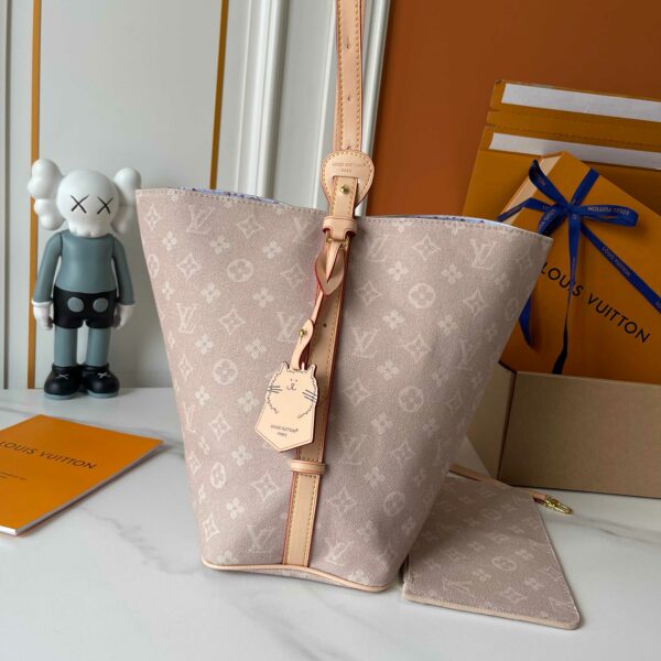 Luxury LV Handbag M25727-M12925-M12926