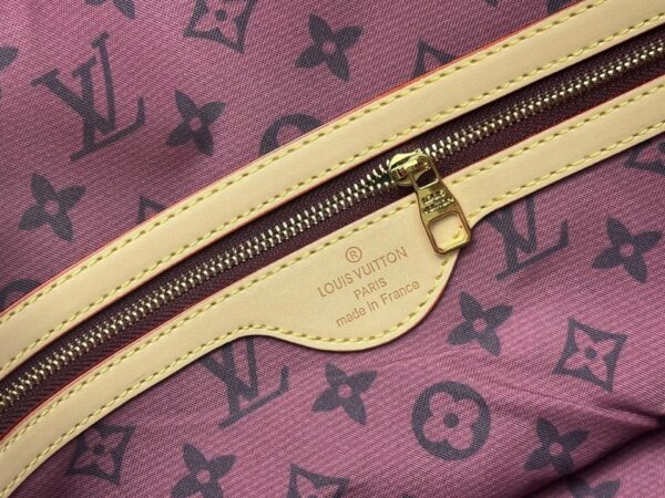 Luxury LV Handbag M25772