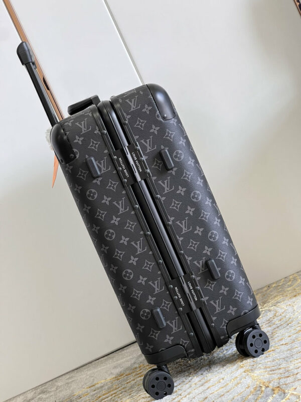 New Collection Fashion Luggage LV D301