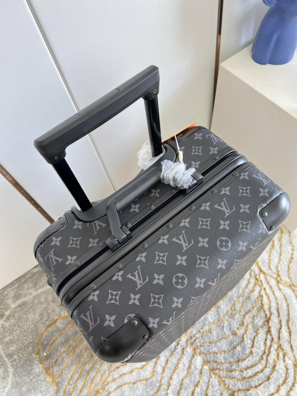 New Collection Fashion Luggage LV D301