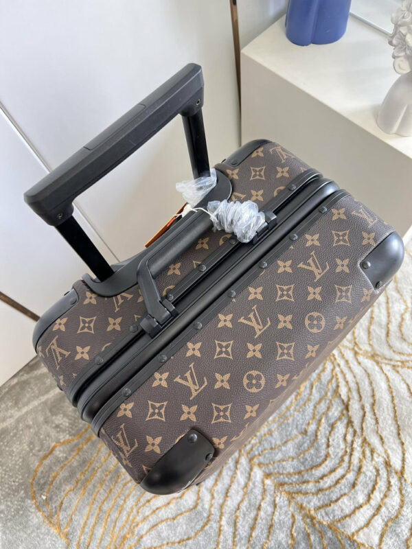 New Collection Fashion Luggage LV D301