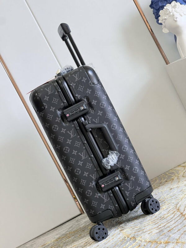 New Collection Fashion Luggage LV D301