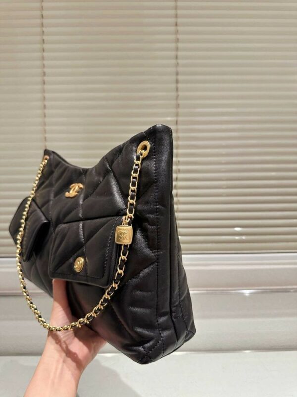 New Collection Fashion CN Handbag CC5092310
