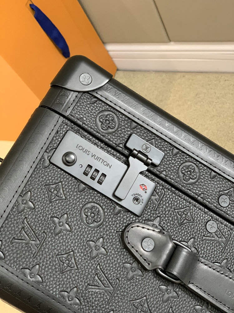 New Collection Fashion Luggage LV3955-1 New Collection Fashion Luggage LV3955-1