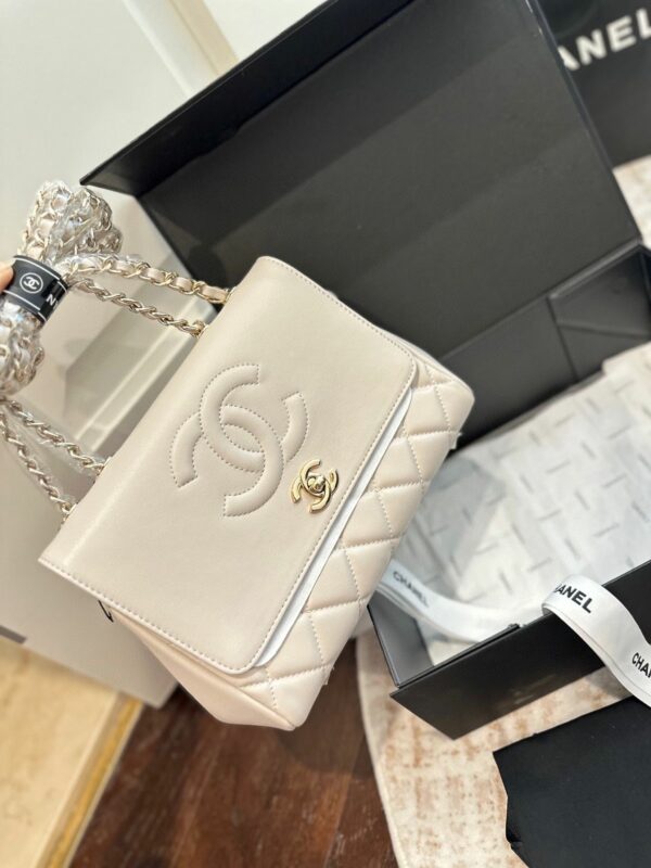 Stylish Fashion Carry CN Handbag CC09172