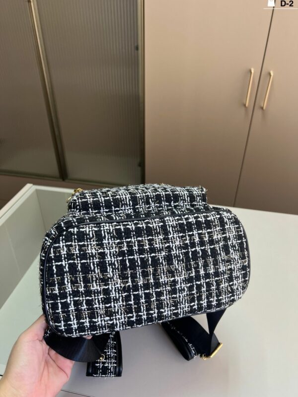 Stylish Fashion Carry CN Handbag CC09193 Stylish Fashion Carry CN Handbag CC09193