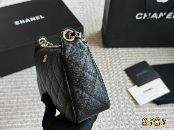Stylish Fashion Carry CN Handbag CC09163