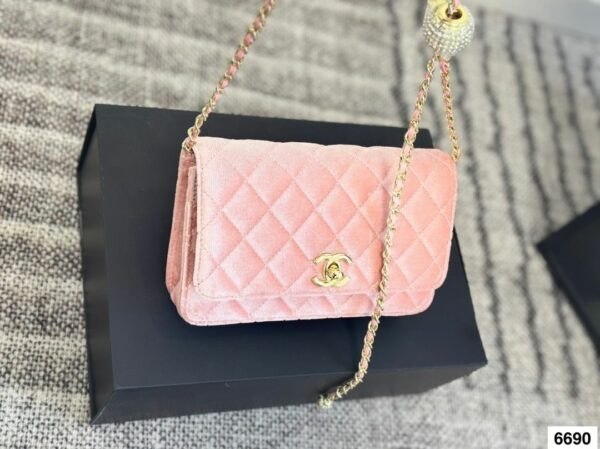 Stylish Fashion Carry CN Handbag CC09166 Stylish Fashion Carry CN Handbag CC09166