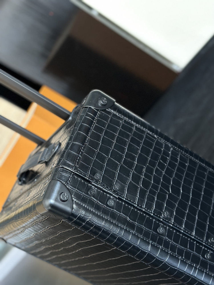 New Collection Fashion Luggage LV3955-3 New Collection Fashion Luggage LV3955-3