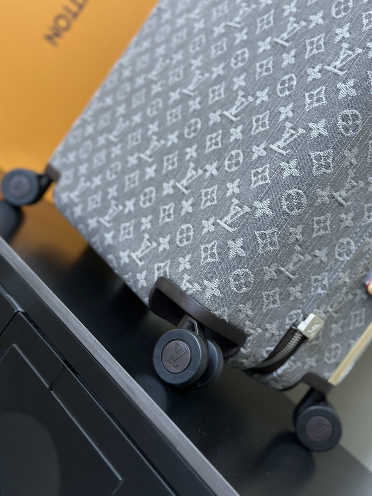 New Collection Fashion Luggage LV5539 New Collection Fashion Luggage LV5539