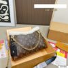 Stylish Fashion Carry LV Handbag LV2510213