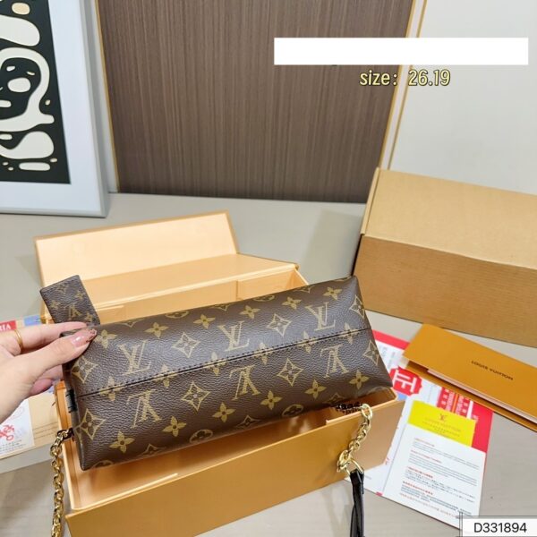 Stylish Fashion Carry LV Handbag LV2510213