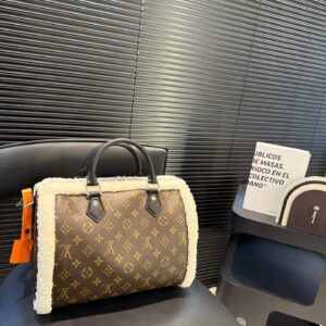 New Collection Fashion LV Handbag 26326 9 5c91732a